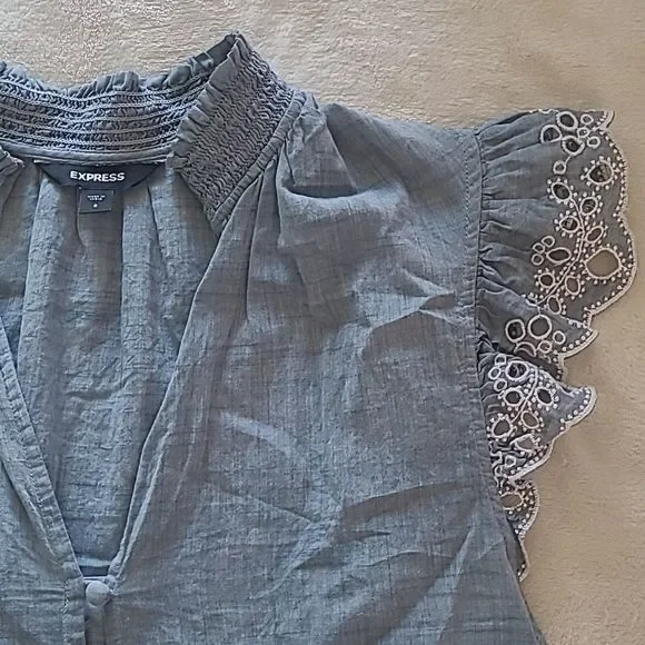 Express Jean Ruffle Sleeve Button Front Blouse Size S Boho Contemporary Style - Picture 4 of 13